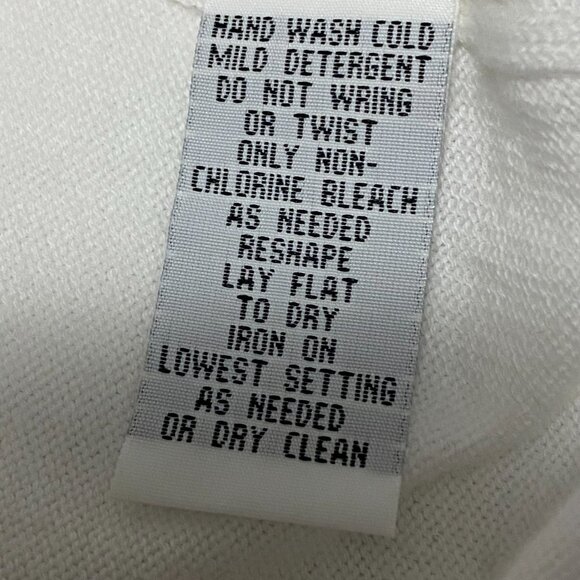 REAL CLOTHES Saks Fifth Ave White Pima Cotton Beaded Trim Top 90s Y2K S - Picture 14 of 15